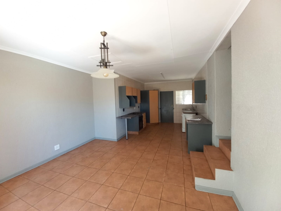 2 Bedroom Property for Sale in Safari Gardens North West